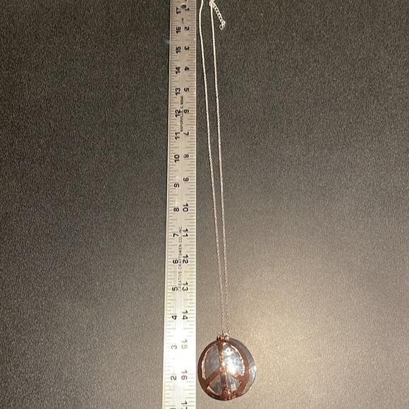 RLM Peace Sign Necklace - Picture 5 of 8